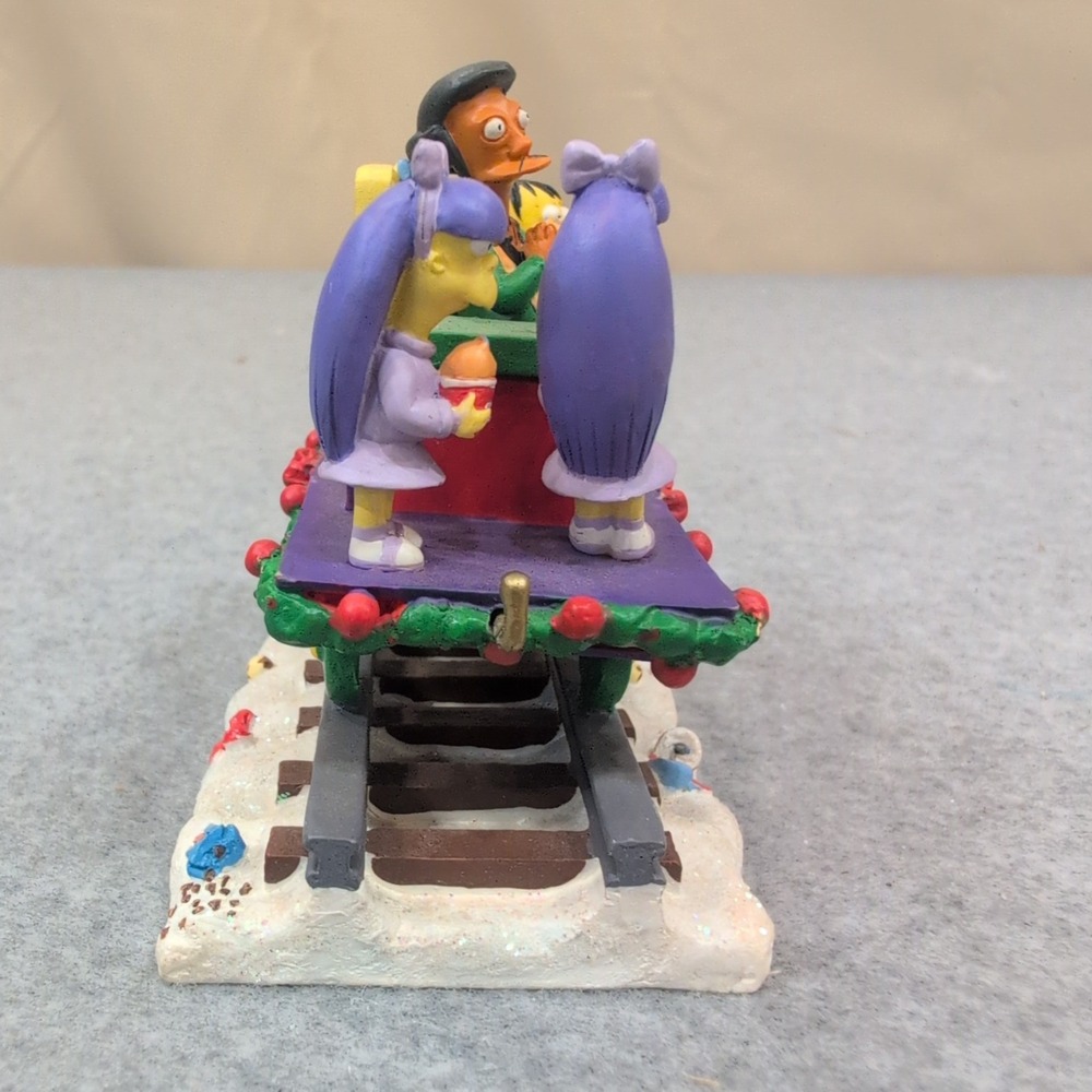 The Simpsons Have A Squishee Christmas Express Train Sculpture Apu Ralph - Picture 2 of 5
